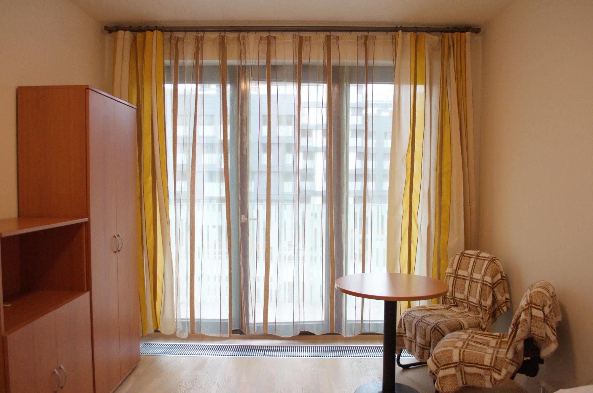 Enjoy In Garden Apartment Prague Luaran gambar