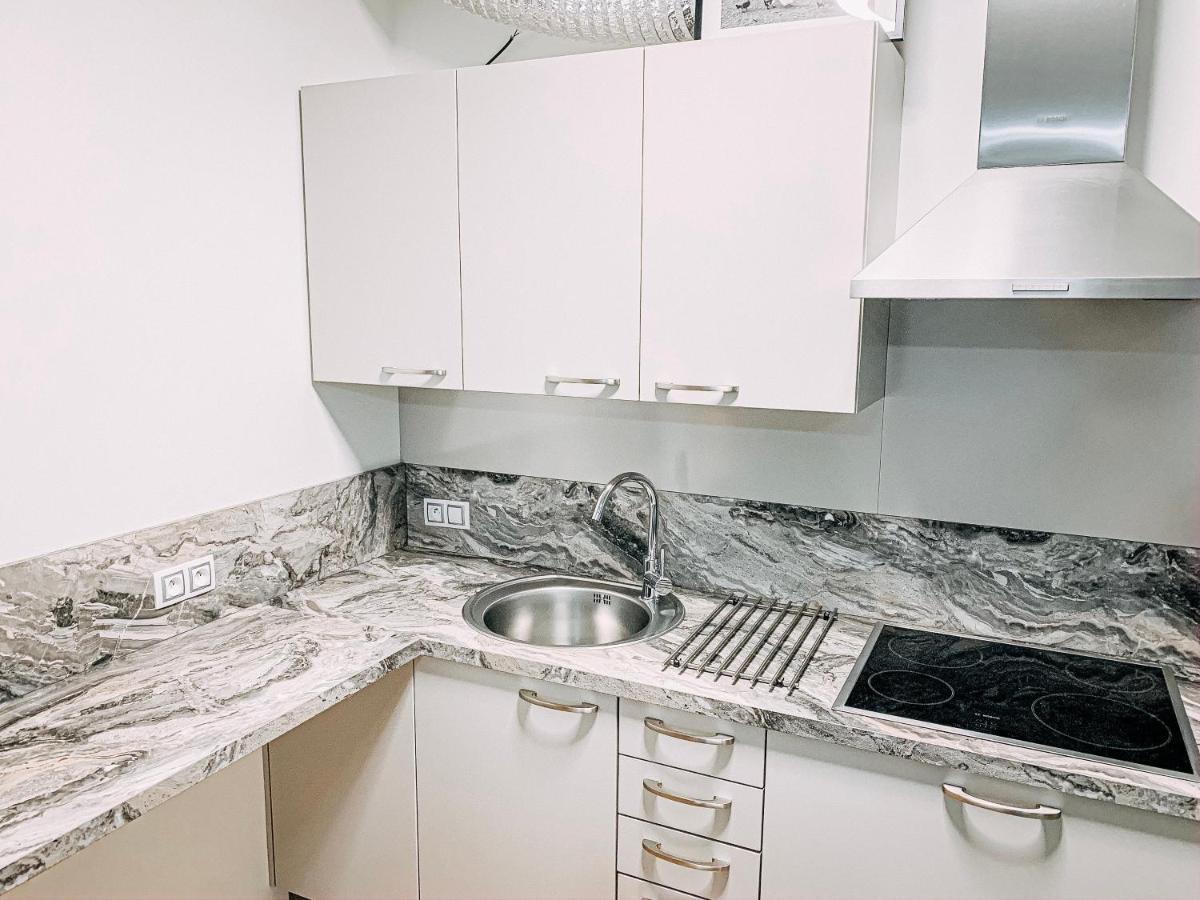 Enjoy In Garden Apartment Prague Luaran gambar